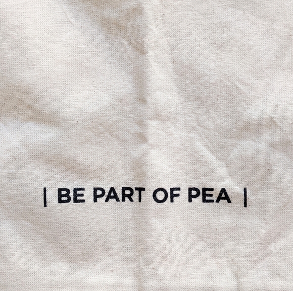 NWT Pea in The Pod #beamother (be a mother) cream canvas reusable tote - Picture 3 of 5